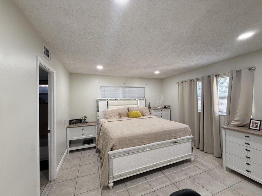 Welcome to this two-bedroom, two-bathroom condominium located in - photo 11
