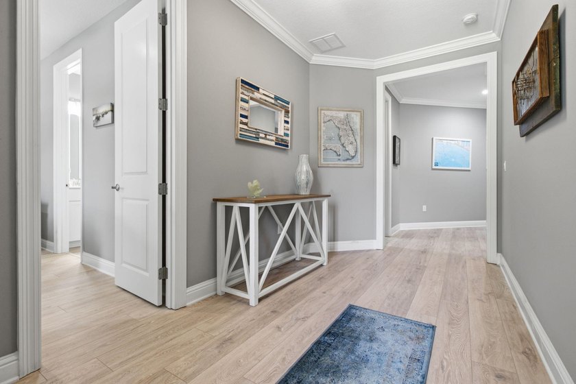 Priced $35k under recent appraisal! Welcome to 76 Oaktree Blvd - photo 15