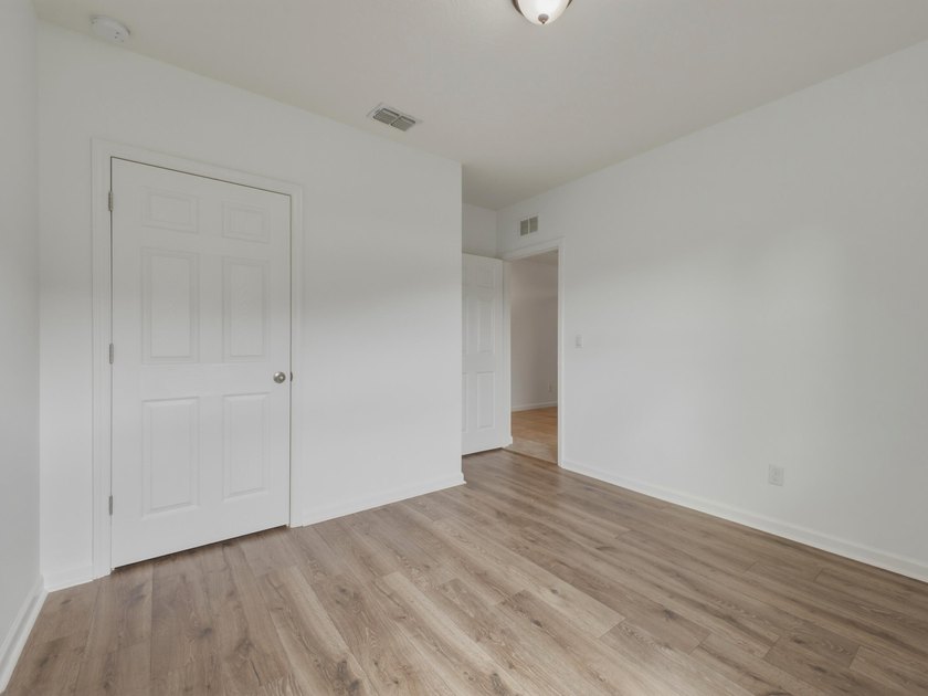 Amazing 2021 construction with this 4 Bedroom and 2 Bathroom - photo 23