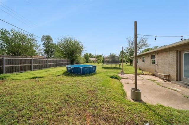 Super cute remodeled 3bed 2 bathroom home in the Heart of - photo 24