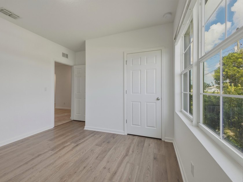 Amazing 2021 construction with this 4 Bedroom and 2 Bathroom - photo 26