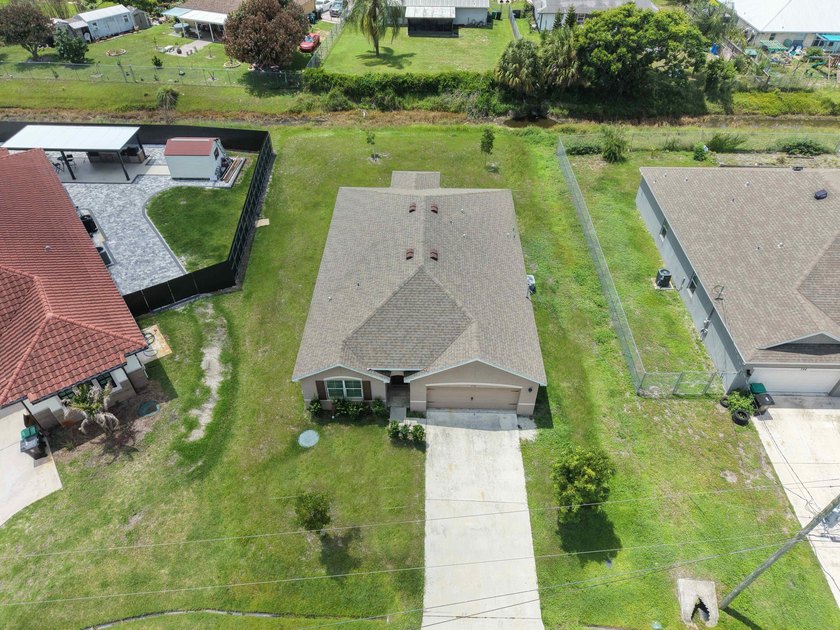 Amazing 2021 construction with this 4 Bedroom and 2 Bathroom - photo 34