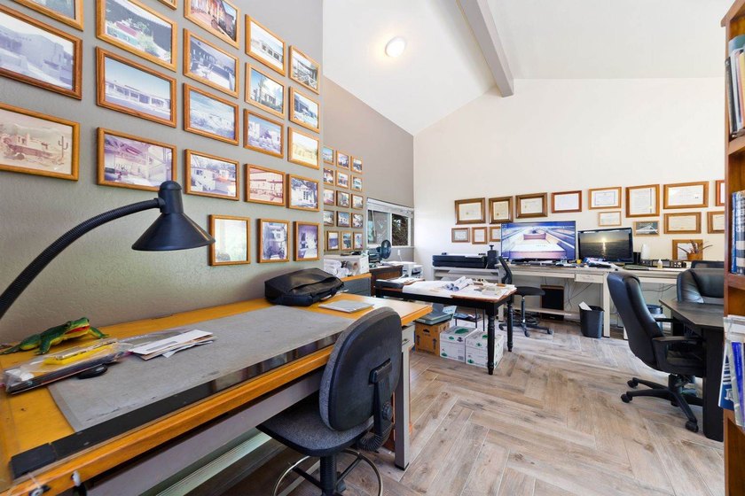 Almost 9,000 square feet under roof! 1.12 acre home with a 6-8 - photo 12