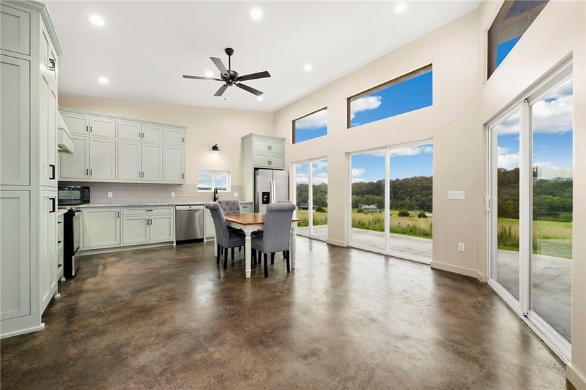 Newly constructed in 2024 3-bedroom, 2-bath modern retreat on 6 - photo 7
