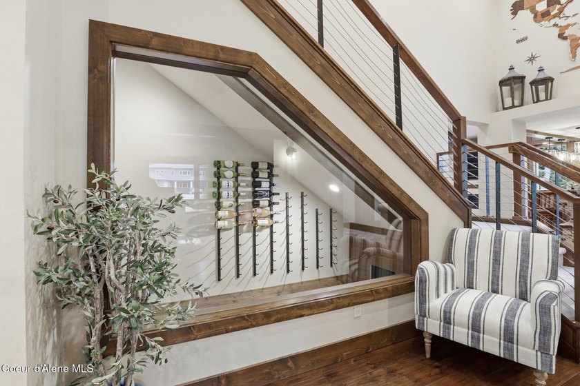 Forest Hills gem in the heart of Hayden! Located in one of the - photo 22