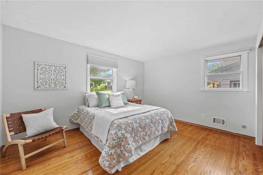 Welcome to this beautifully updated 1,444 sq.' Ranch featuring 3 - photo 34