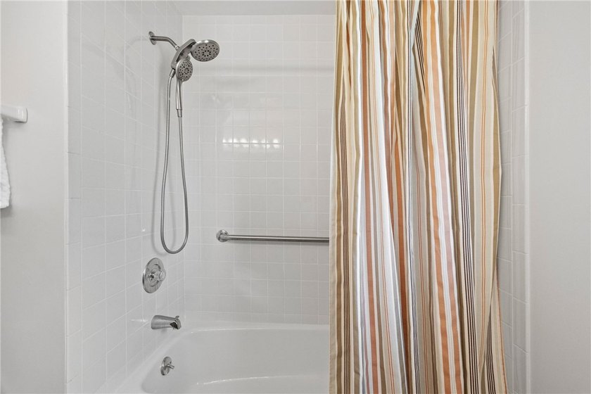 Welcome to this beautifully updated 1,444 sq.' Ranch featuring 3 - photo 36