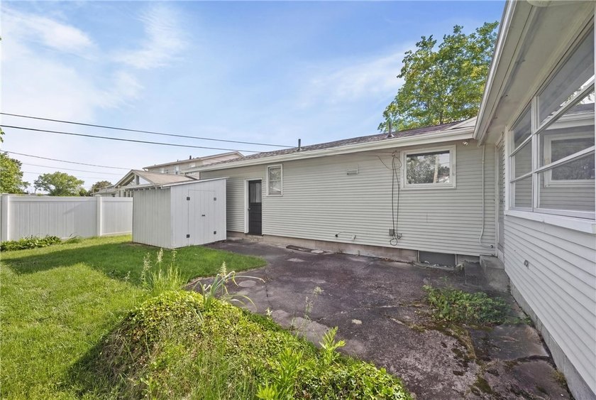 Welcome to this beautifully updated 1,444 sq.' Ranch featuring 3 - photo 46