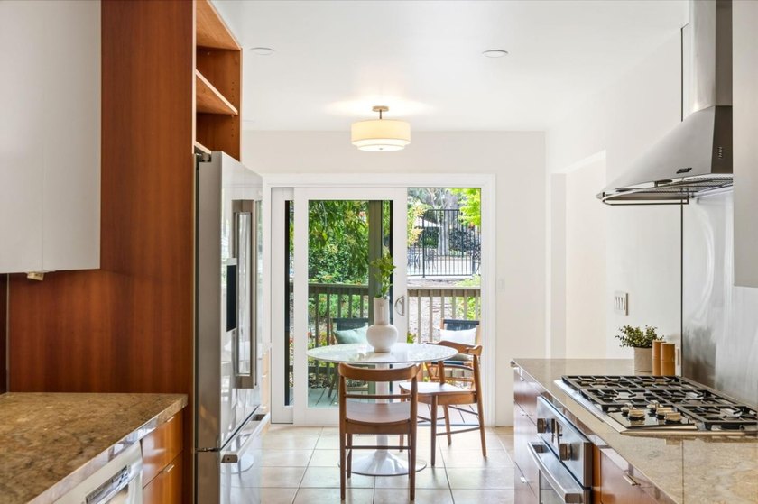 Ideally located in the Sharon Heights area of Menlo Park, this - photo 7