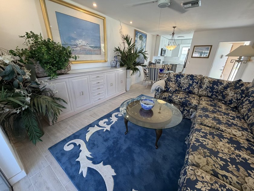 STUNNING! For the refined buyer this is A Must See!! With or - photo 11