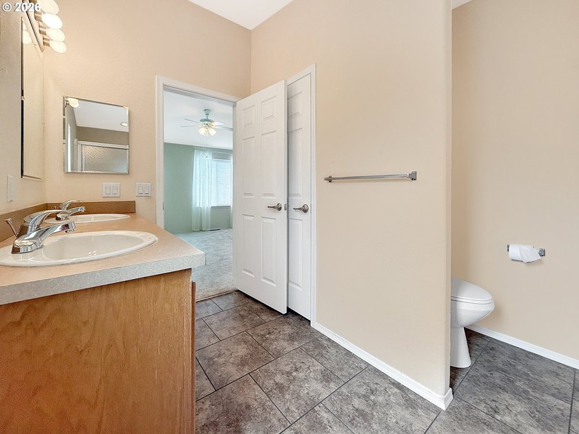 Welcome to easy coastal living in Emerald Coast Estates which is - photo 20
