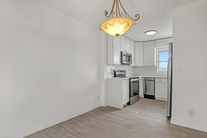 STUNNING! For the refined buyer this is A Must See!! With or - photo 25