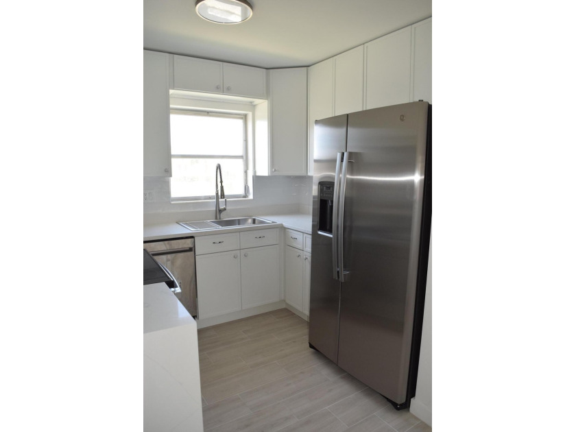 STUNNING! For the refined buyer this is A Must See!! With or - photo 28