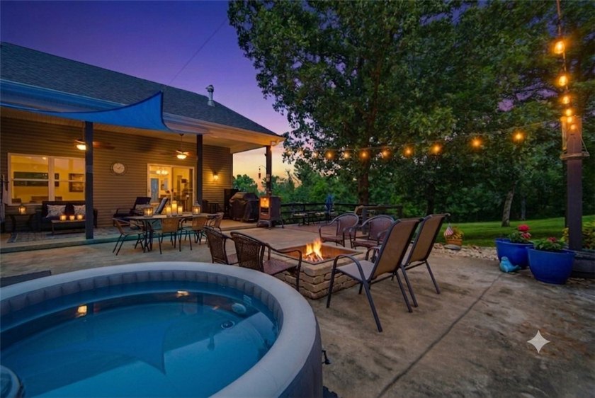 Quality craftsmanship meets peaceful country living on 10 - photo 2