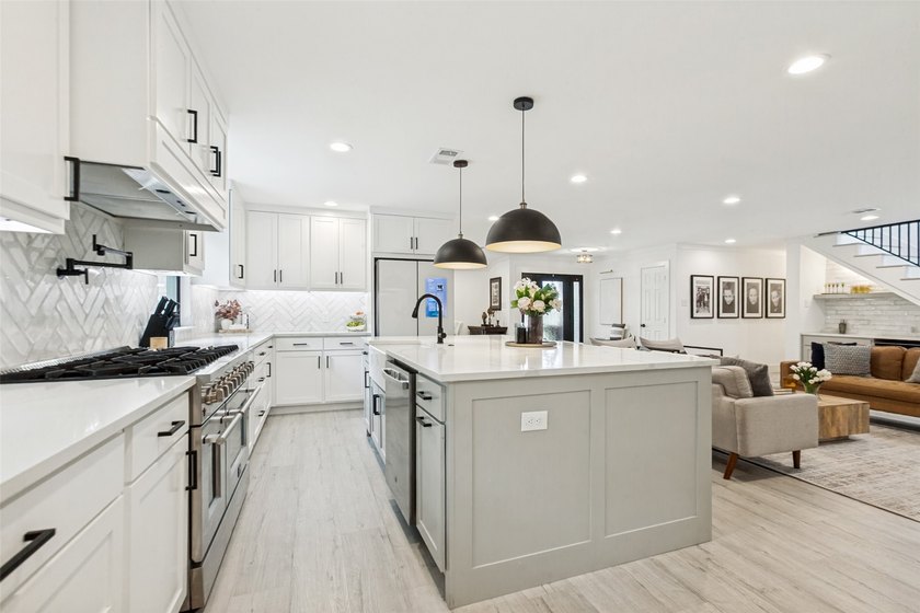 Welcome to 411 Ridgewood Dr, a fully reimagined 5-bedroom, 3 - photo 11
