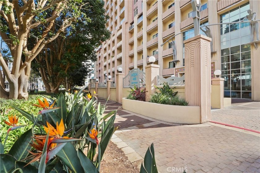 Turnkey 2-Bedroom 2-Bathroom High-Rise Living with Dual - photo 13