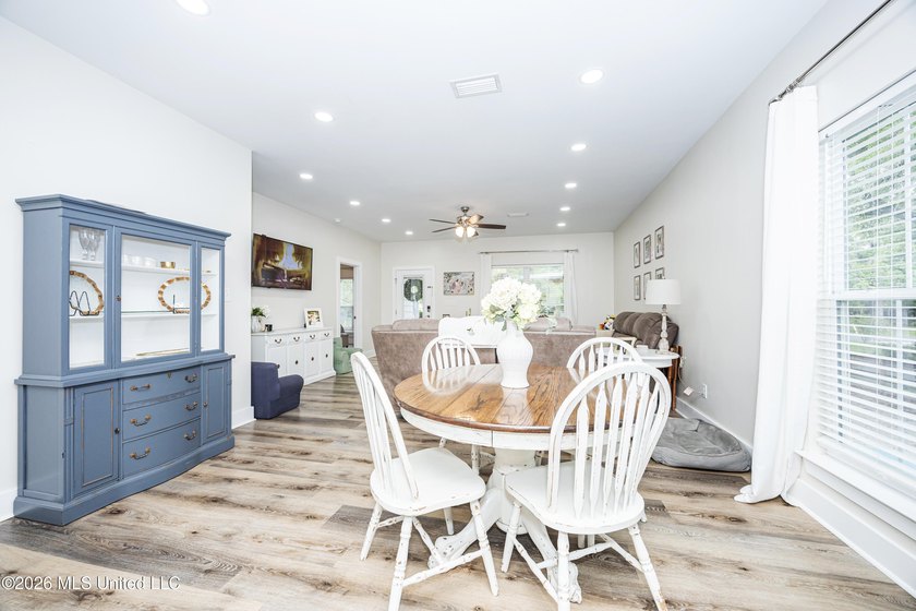 Quality new construction in Pascagoula just built in 2022! - photo 30