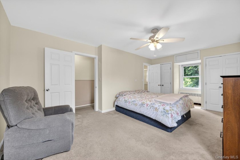 Welcome to 567 Pearl Street! This expansive and well maintained - photo 14