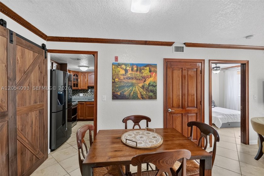 Move-in ready 2-bedroom, 2-bath condo in the heart of Miami! - photo 4