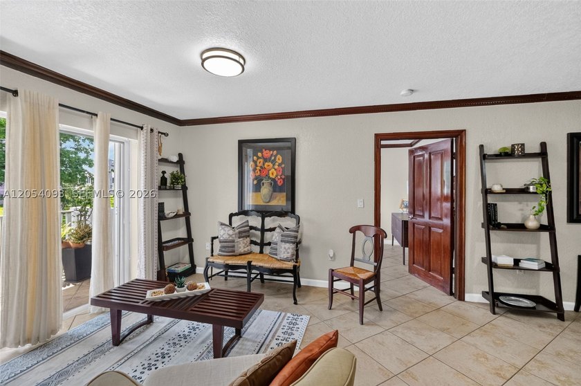 Move-in ready 2-bedroom, 2-bath condo in the heart of Miami! - photo 8
