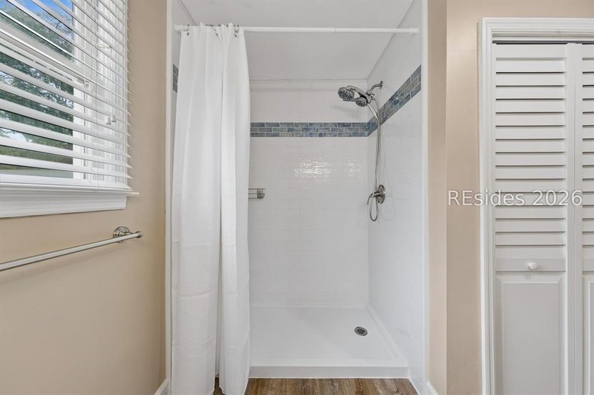 Enjoy the vacation lifestyle in this 2-bedroom, 2-bath villa at - photo 15