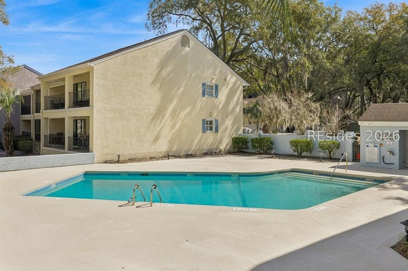 Enjoy the vacation lifestyle in this 2-bedroom, 2-bath villa at - photo 20