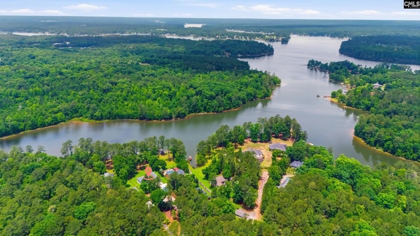 Your Lake Murray lifestyle awaits! Sitting on over an acre, 148 - photo 44