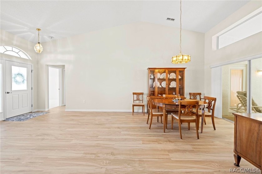 Priced to Sell! Move-in ready 3BR/2BA/2-car garage home in a - photo 8