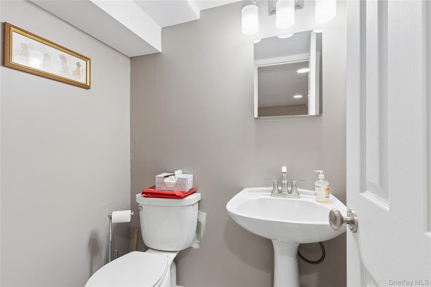 New to the market is a fantastic opportunity to own a home in - photo 11