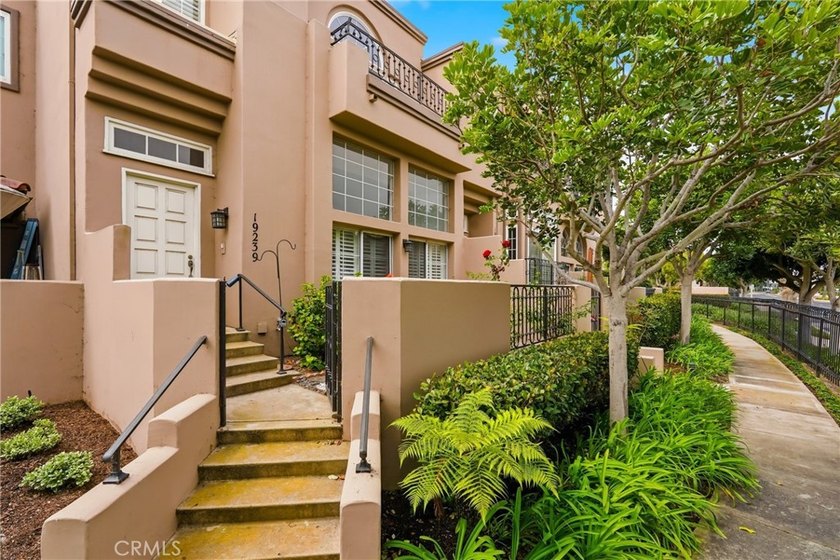 Seacliff on the Greens View Home. One of only 21 Ocean view - photo 19