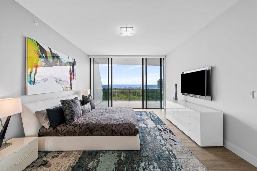 Experience luxury waterfront living at AquaBlu in Fort - photo 19