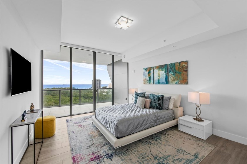 Experience luxury waterfront living at AquaBlu in Fort - photo 22