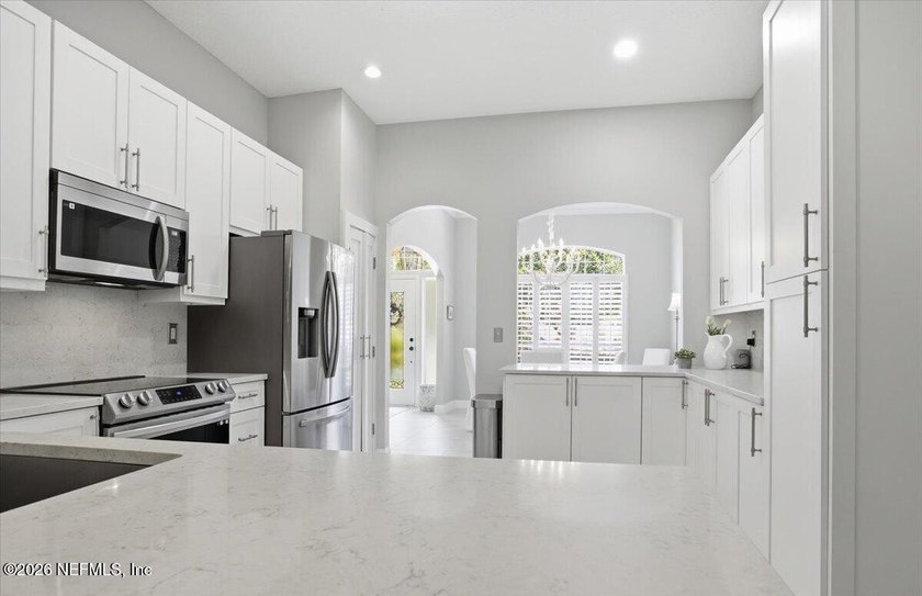 Welcome to this beautifully maintained 3BR/2BA home in the - photo 5