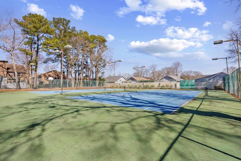 Walk to the beach! This beautifully updated 3 bedroom, 2.5 bath - photo 38