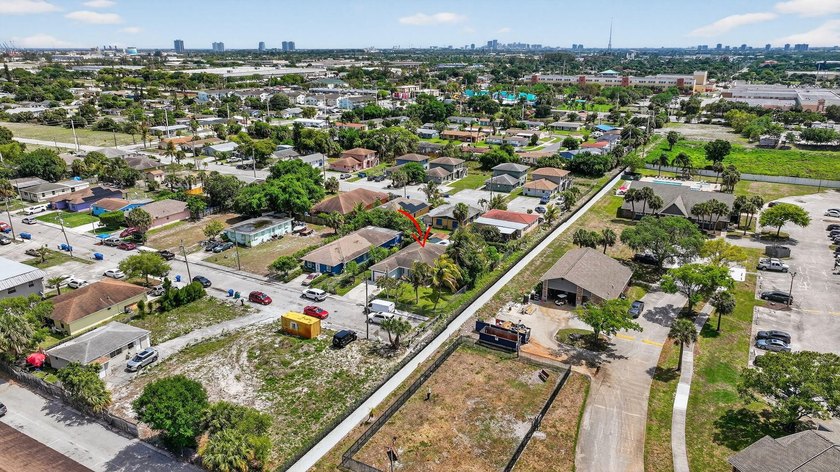 Completely upgraded home, which truly offers Florida living at - photo 42