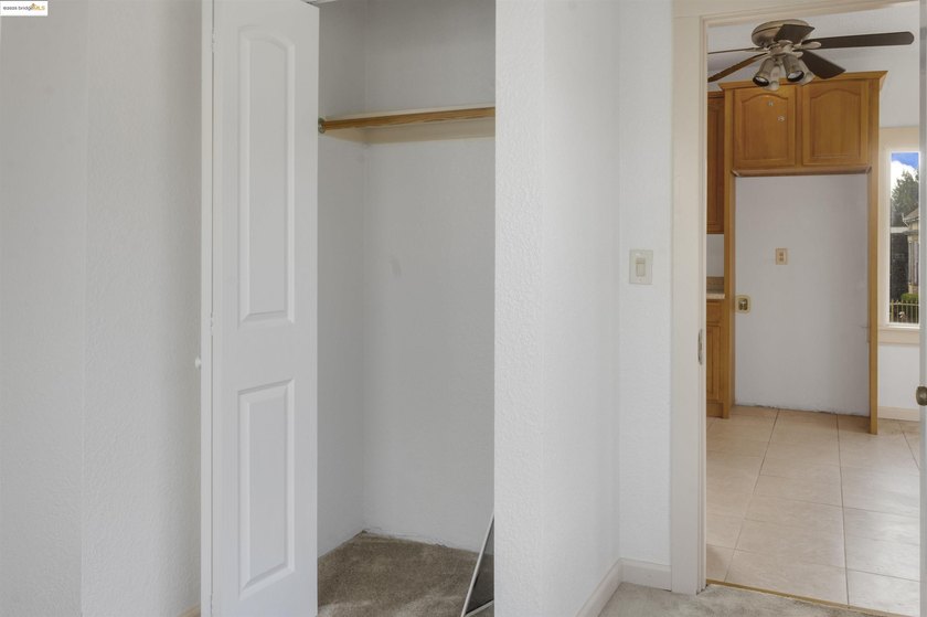 Welcome to this charming and roomy 1916 era single family home - photo 15