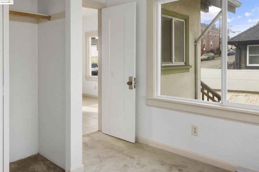 Welcome to this charming and roomy 1916 era single family home - photo 17