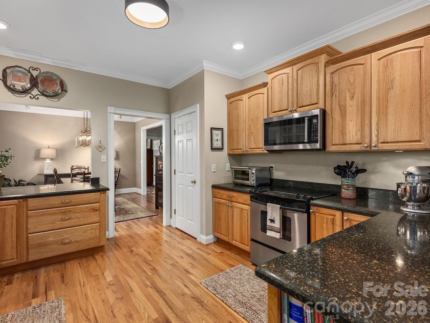 [Video Tour Available on Zillow under 'Facts &amp; Features' - 'Show - photo 20