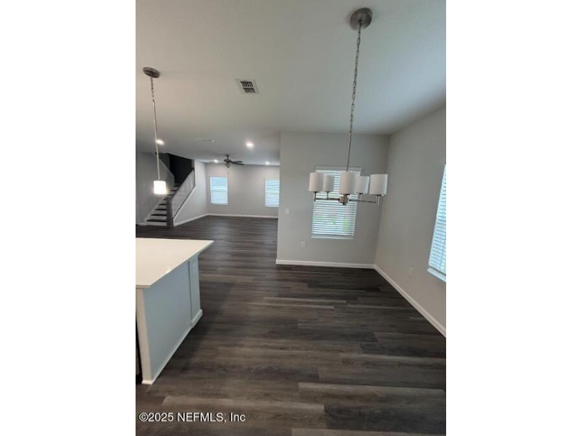 Welcome Home! Take a look at this Brand-New 4/2.5 Home just - photo 22