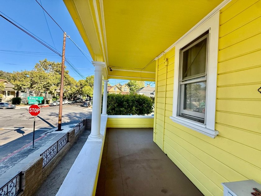 Charming 100+year Victorian home, borders San Jose and beautiful - photo 5