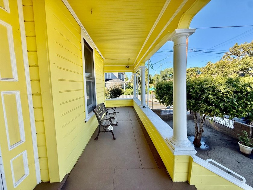 Charming 100+year Victorian home, borders San Jose and beautiful - photo 7