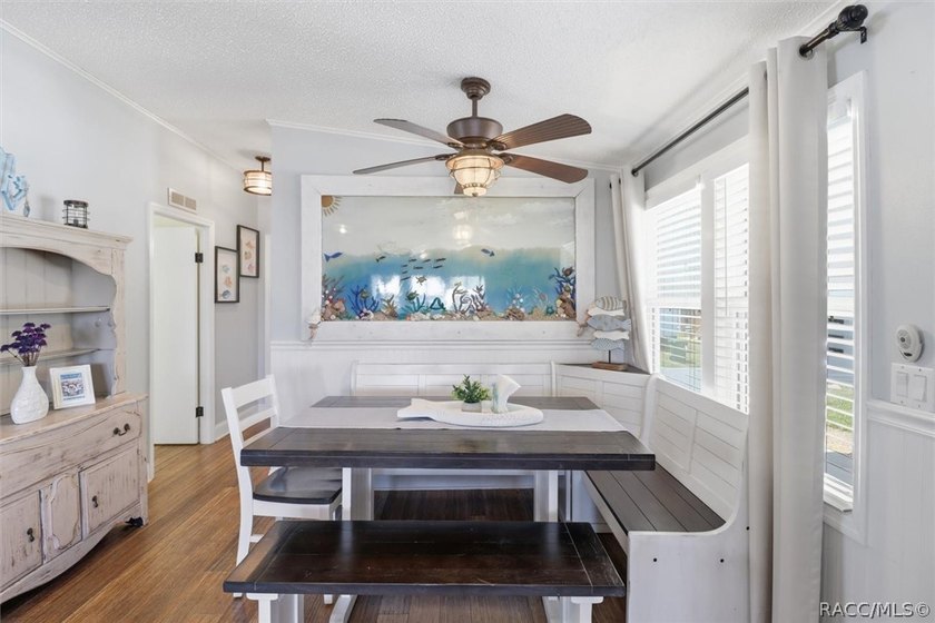 ***HOME DID NOT FLOOD INSIDE*** Seller is offering a $12,000 - photo 9