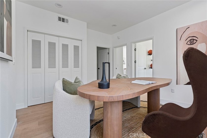 1014 W 223rd St 1 - photo 16