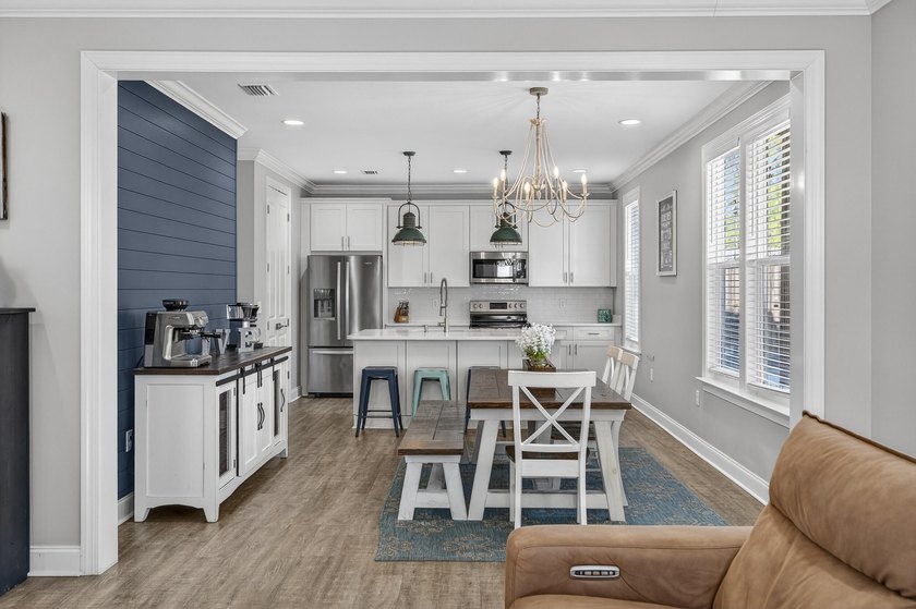 90 N Zander Way is a 4Br, 3.5Ba with a 2nd-floor bonus room - photo 17