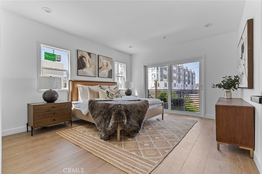 1014 W 223rd St 1 - photo 18
