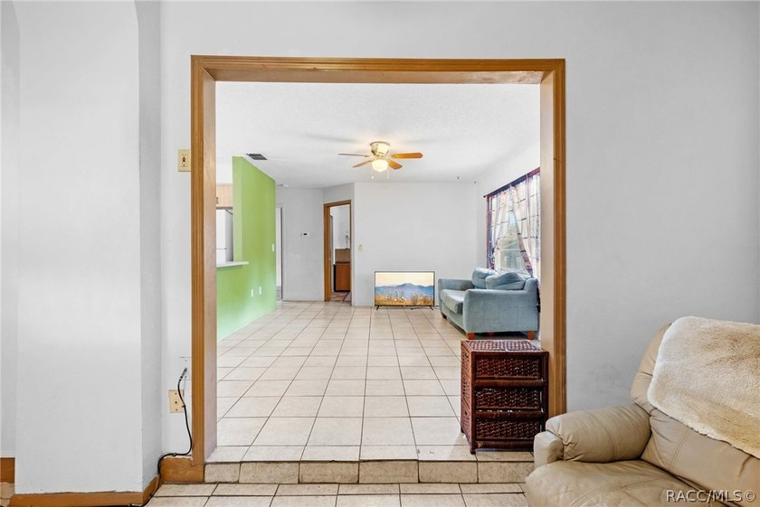 25,000 price reduction! Charming and versatile, this 2-bedroom - photo 9