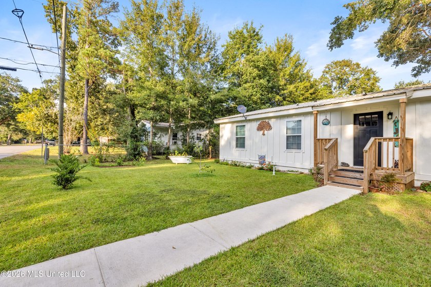 Welcome to 214 Simon Boulevard--where location, lifestyle, and - photo 4