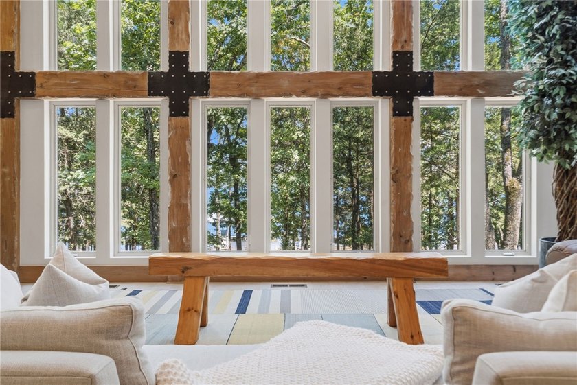 Remarkable Beaver Lake living in this custom built lake home - photo 9
