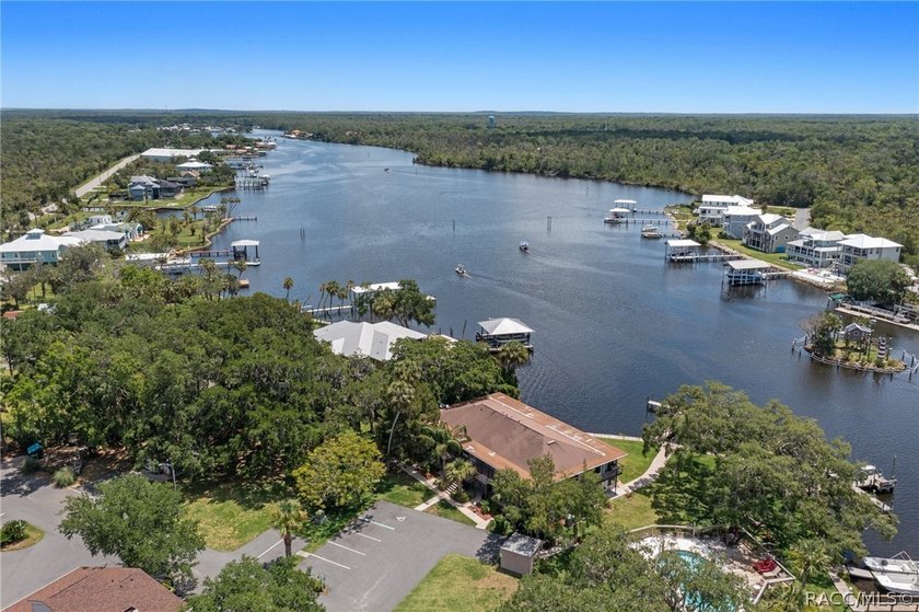 Welcome to 5215 S Swiftwater Way, Unit 3-a stunning Homosassa - photo 2