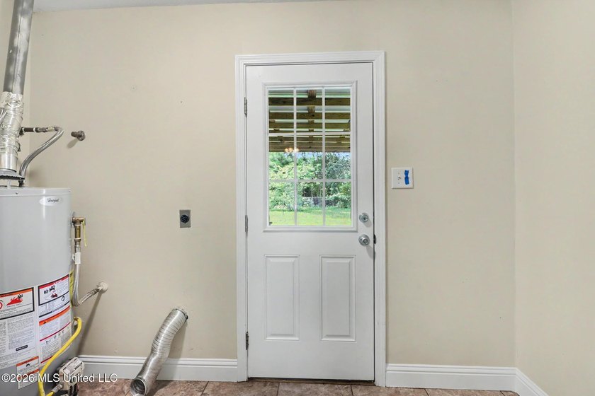 Searching for a 3-bedroom home in Biloxi, MS that's truly - photo 9